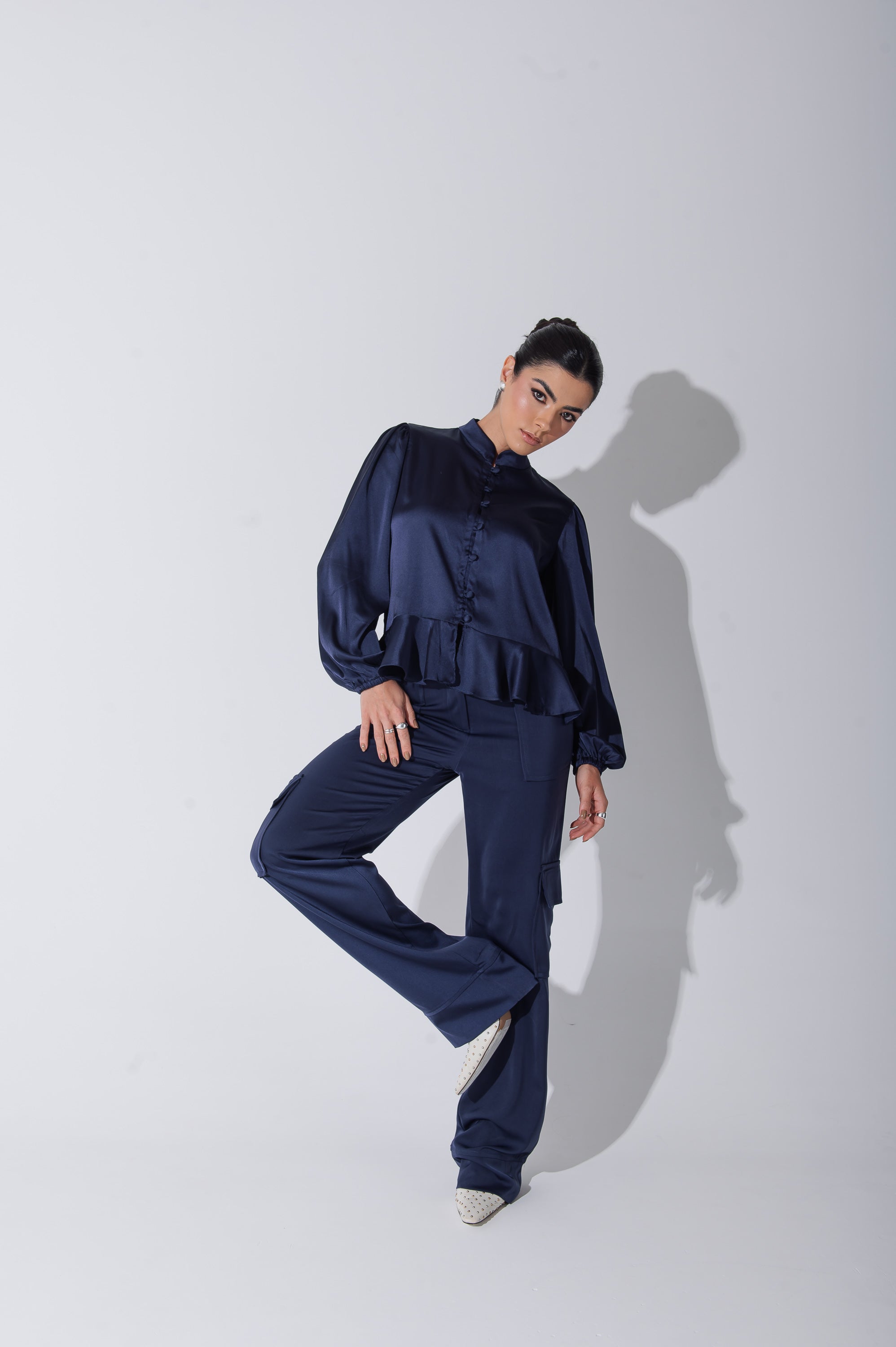 Calça Cargo Alfaiataria Brunelle Azul Marinho Saphir