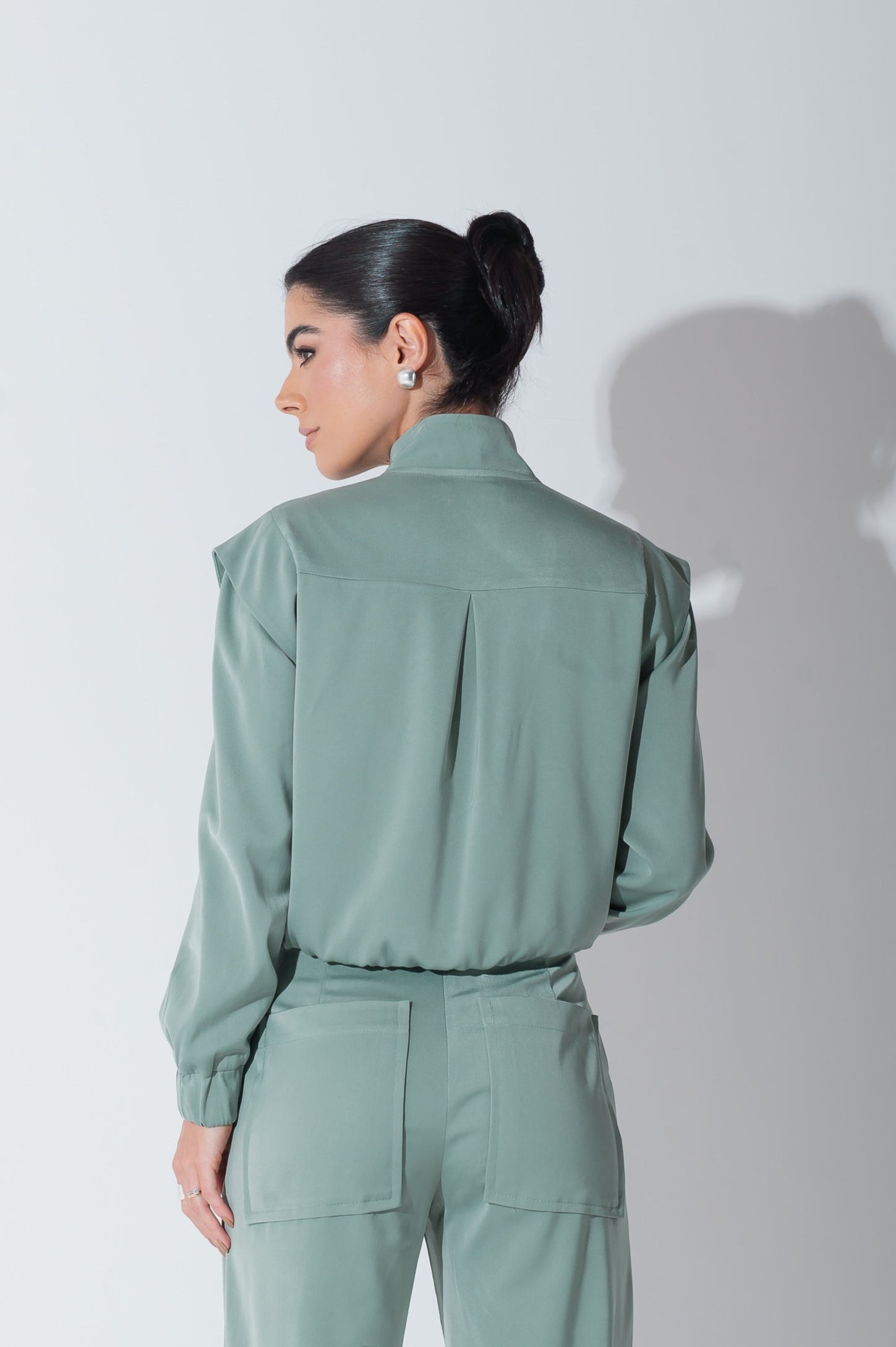 Jaqueta Bomber Alfaiataria Carol Verde Menta Saphir