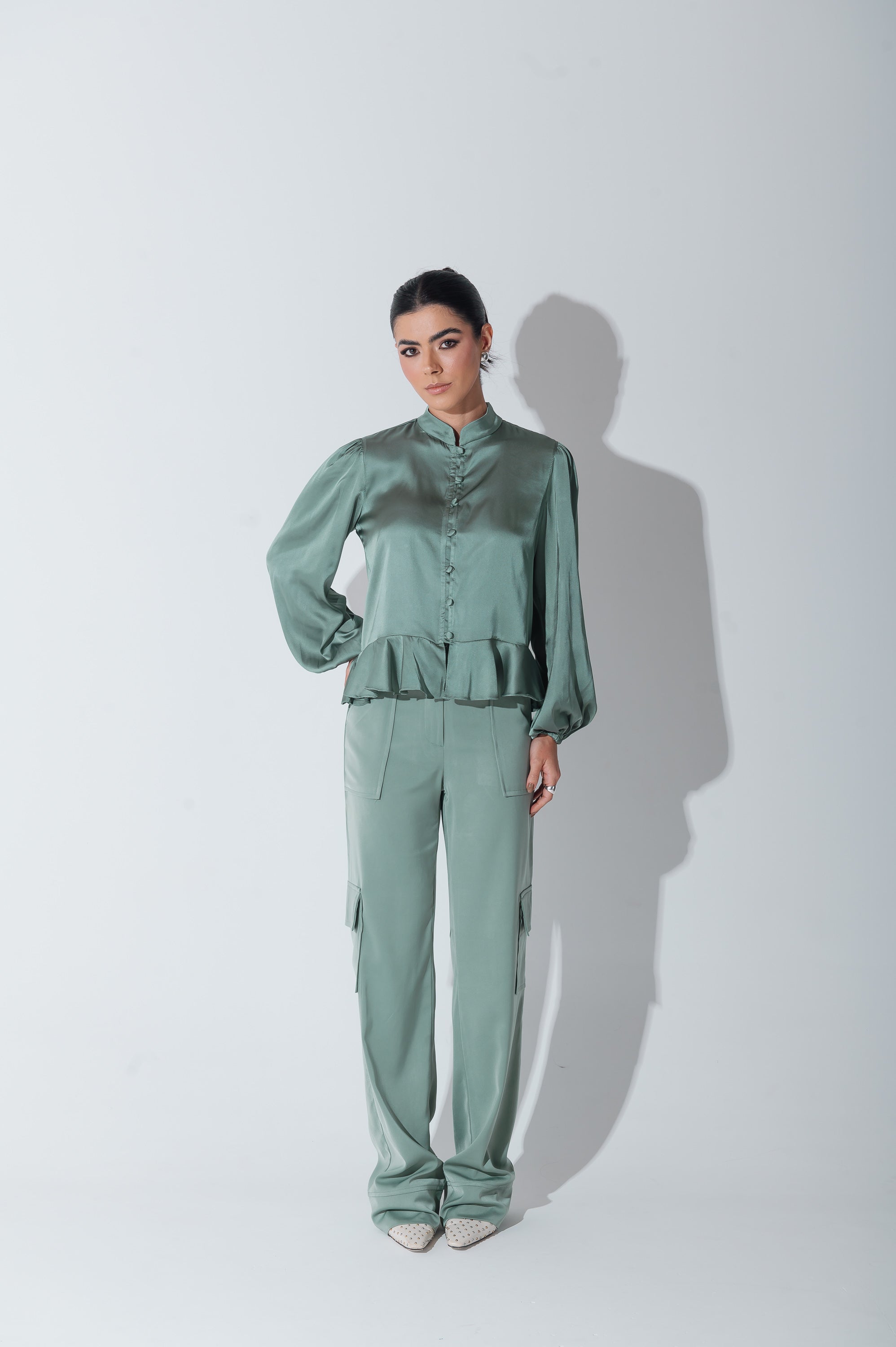 Camisa Acetinada Lisandra Verde Menta Saphir
