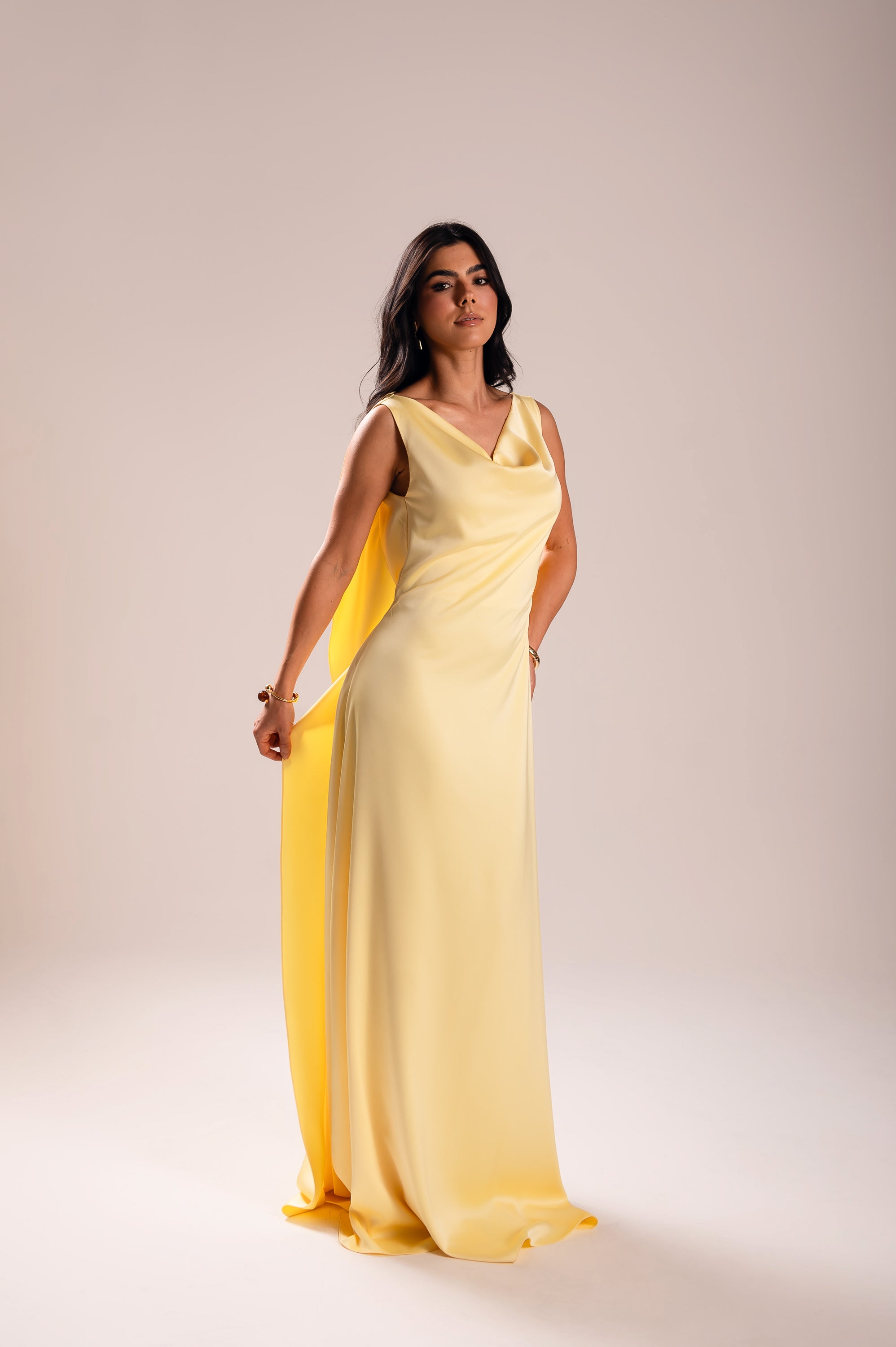 Vestido Longo Alfaiataria Gabrielle Amarelo Manteiga Saphir