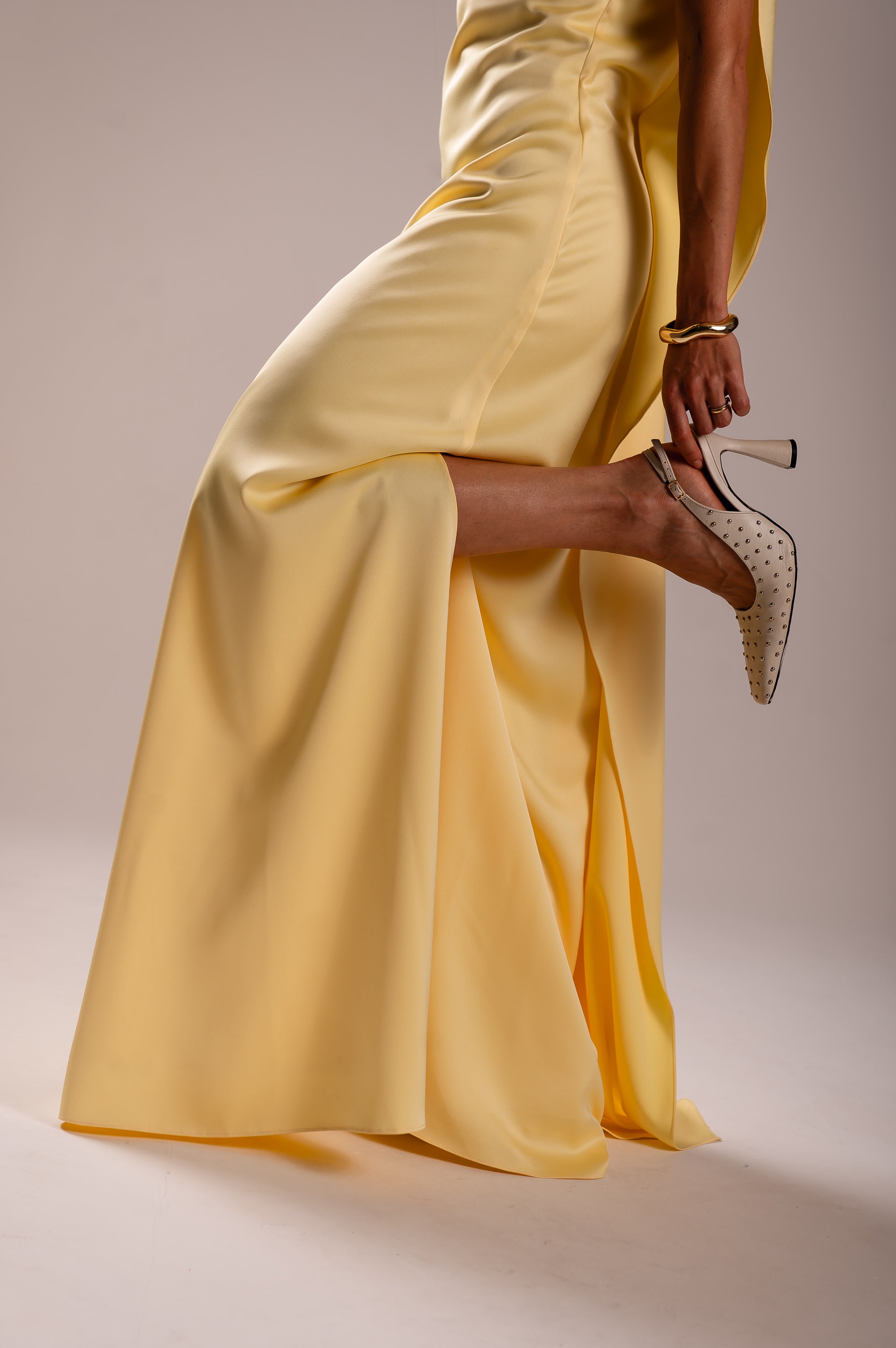 Vestido Longo Alfaiataria Gabrielle Amarelo Manteiga Saphir